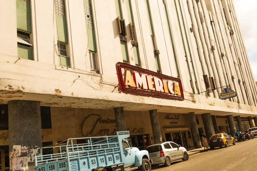 Teatro América